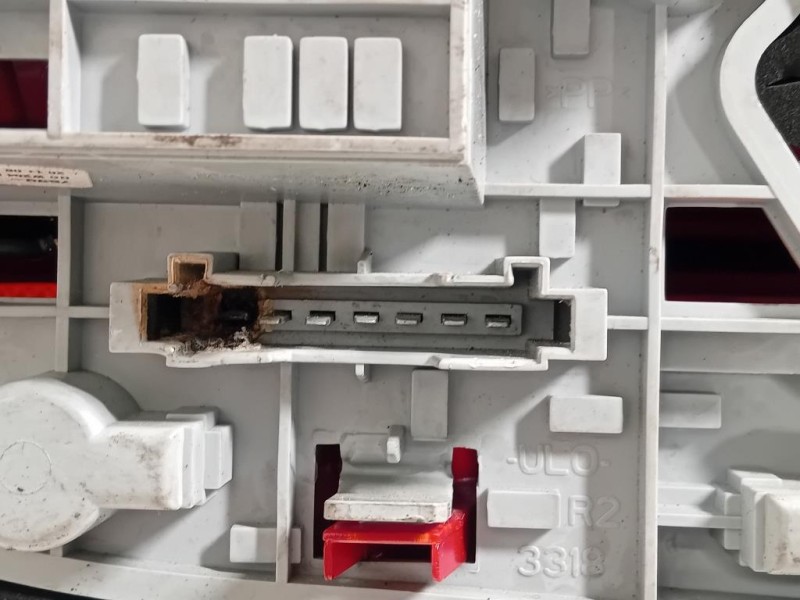 Fanale POST DX 2048203064R Mercedes Classe C W204 2007