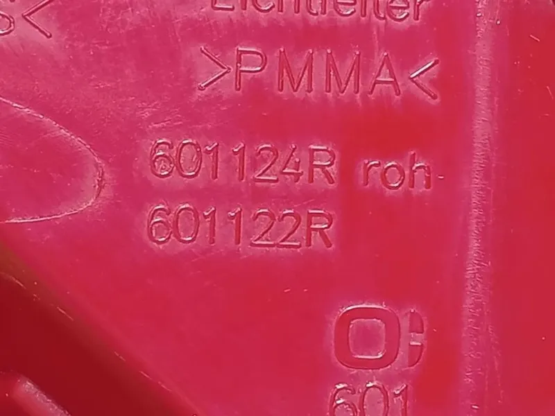 Fanale POST DX 2049060503 Mercedes Classe C W204 2011