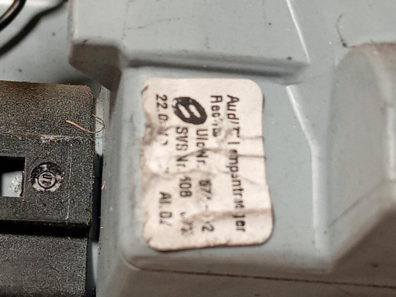 Fanale POST DX 8J0 945 096 B Audi TT 8J3 2010