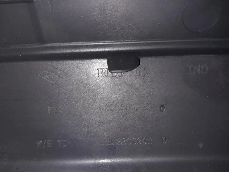 Paraurti ANT 620220025R Dacia Duster I 2010