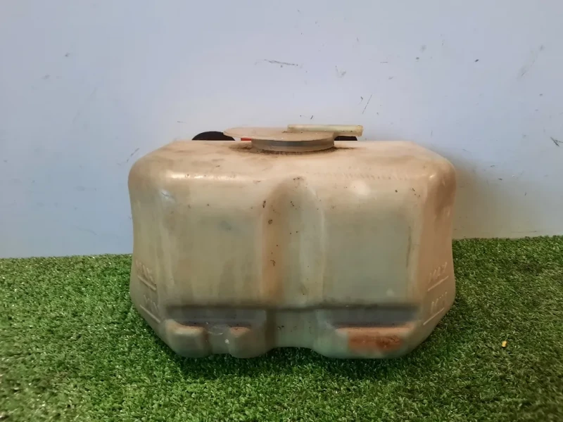 Vaschetta Tergicristalli 2891014G00 Nissan PICK UP D21 1986