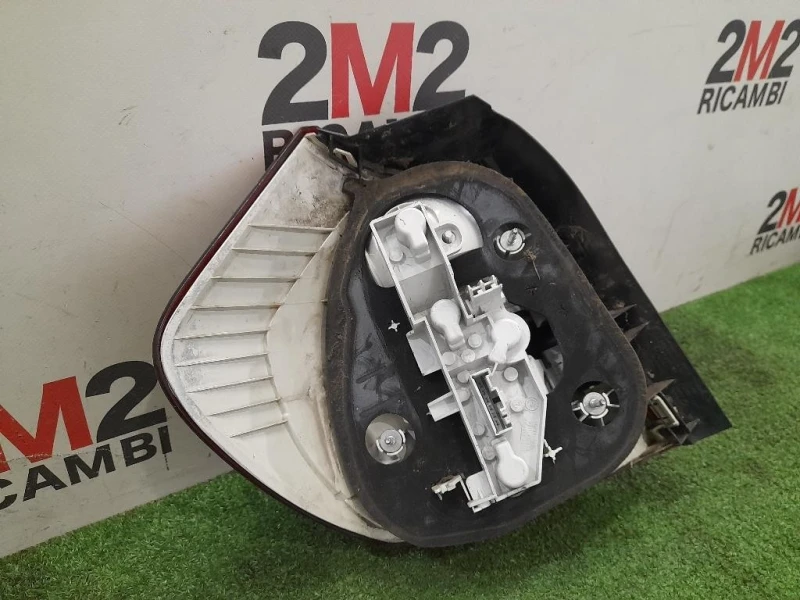 Fanale POST DX 7181298 Bmw Serie 1 E81 Berlina 2005