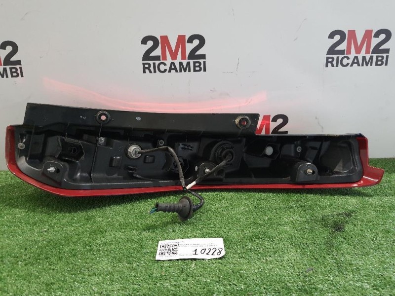 Fanale POST DX 265543UB0A Nissan X-trail III 2011