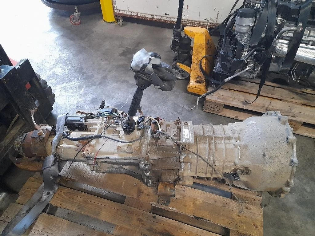 Cambio 3201A038 Mitsubishi Pajero III 2000