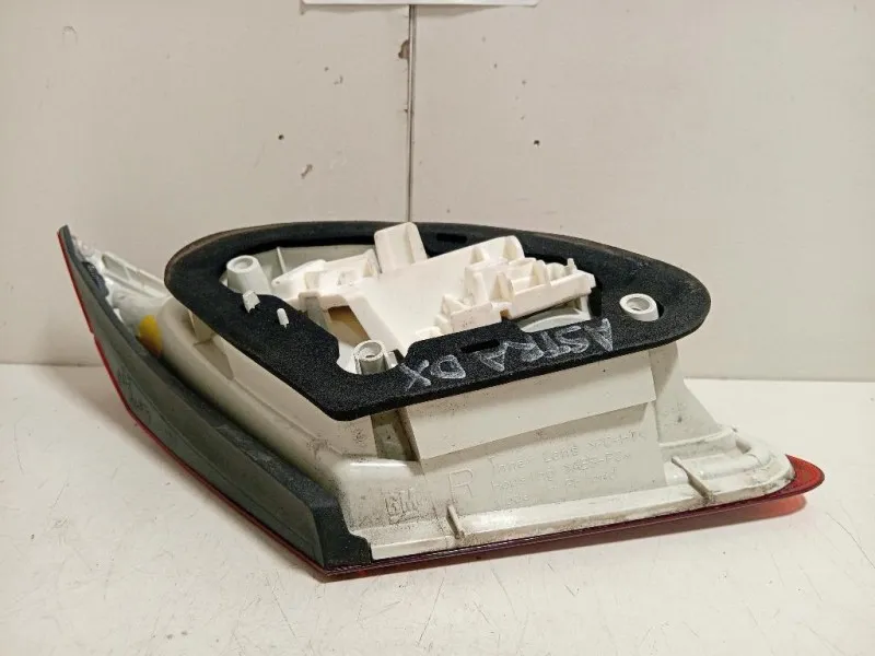 Fanale POST DX 13358076 Opel Astra J 2012