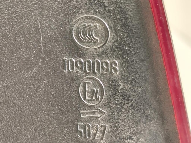 Fanale POST DX 1090098 FARO FANALE POST Opel Astra J 2012