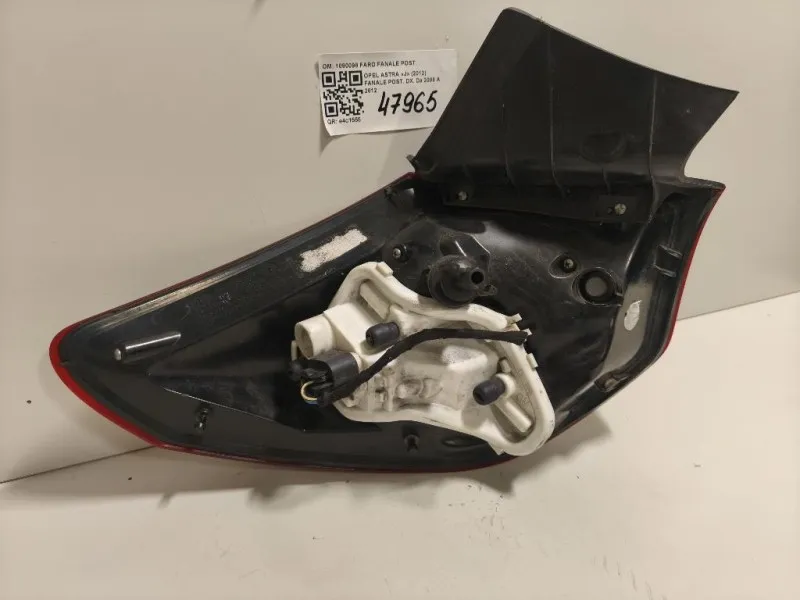 Fanale POST DX 1090098 FARO FANALE POST Opel Astra J 2012