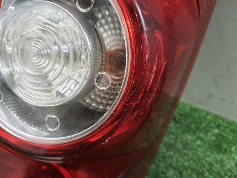 Fanale POST DX 519248430 Opel Combo D 2012