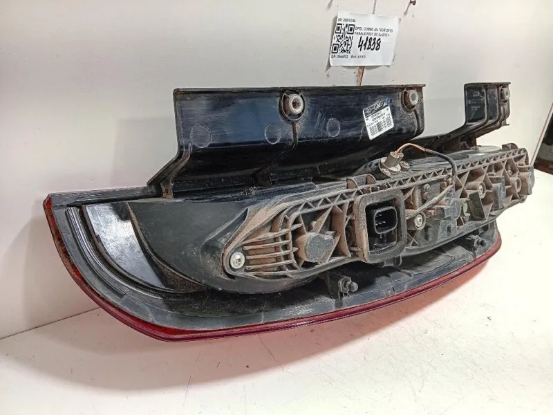 Fanale POST DX 20570748 Opel Combo D TOUR 2012