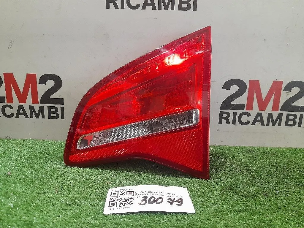 Fanale POST DX 13280841 FANALE INTERNO POST MERIVA DX Opel Meriva B 2010