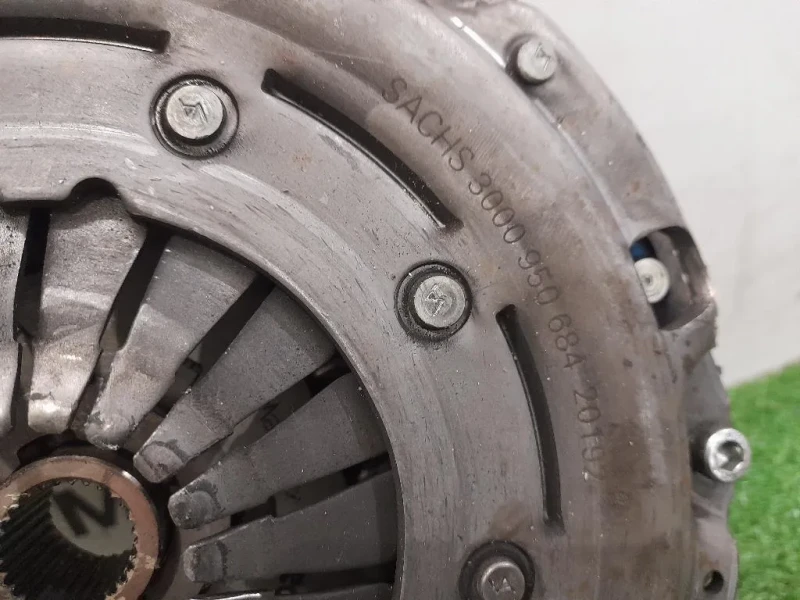 Volano Motore 3021600295 Skoda Fabia NJ3 2014