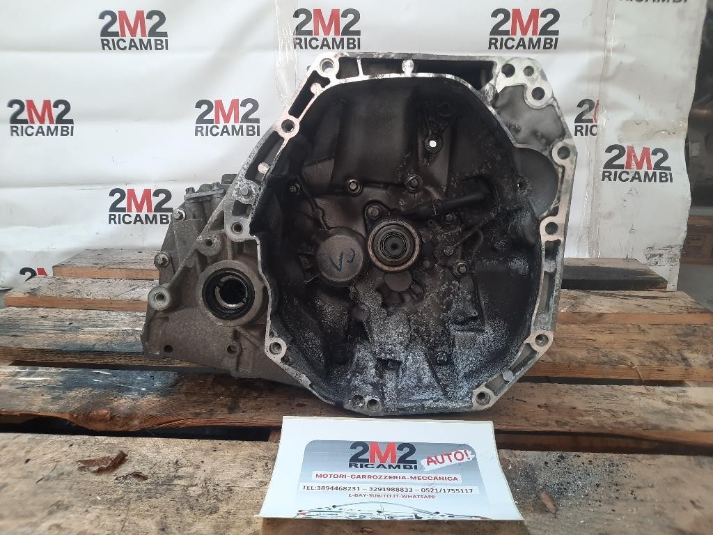 Cambio HR16DE 3201001Q2G Nissan JUKE I 2010