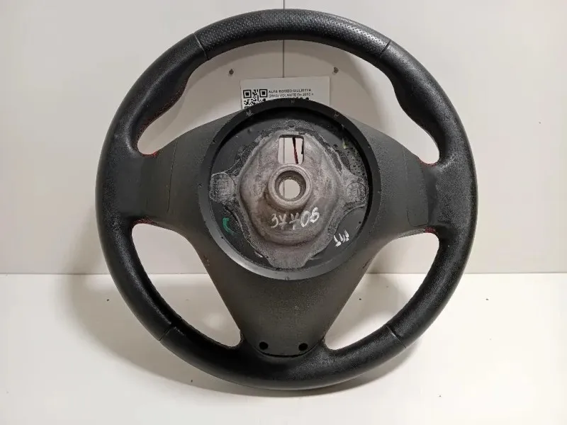 Volante Alfa Romeo Giulietta 2013