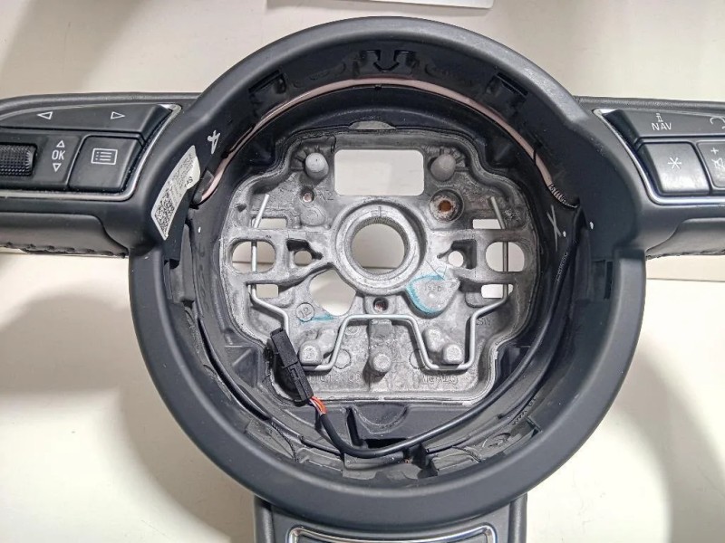 Volante 4G04190918X0880201 Audi A1 8XA Sportback 2012