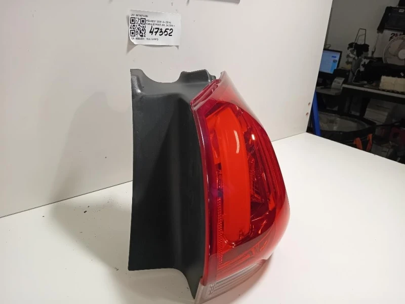Fanale POST DX 9678074380 Peugeot 2008 I 2016
