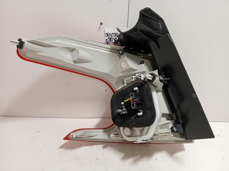 Fanale POST DX ANALE POST DX Peugeot 2008 I 2016