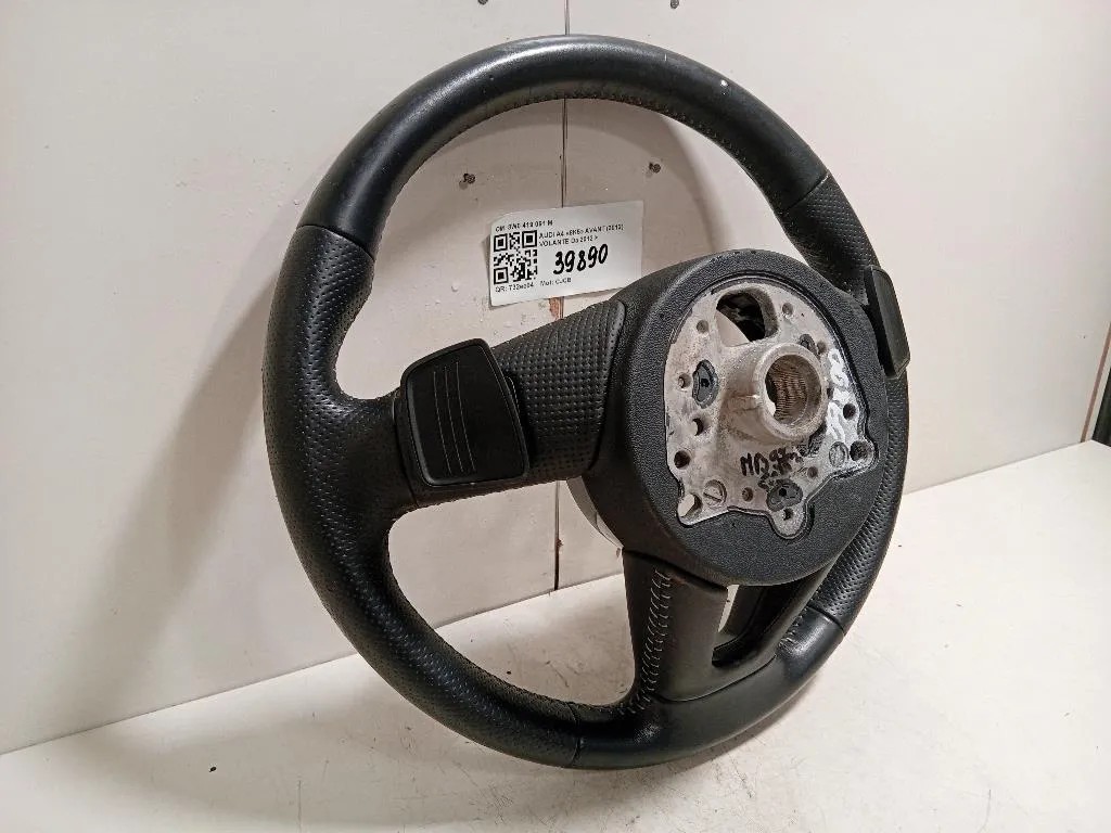 Volante 8W0 419 091 M Audi A4 8K5 Avant 2012