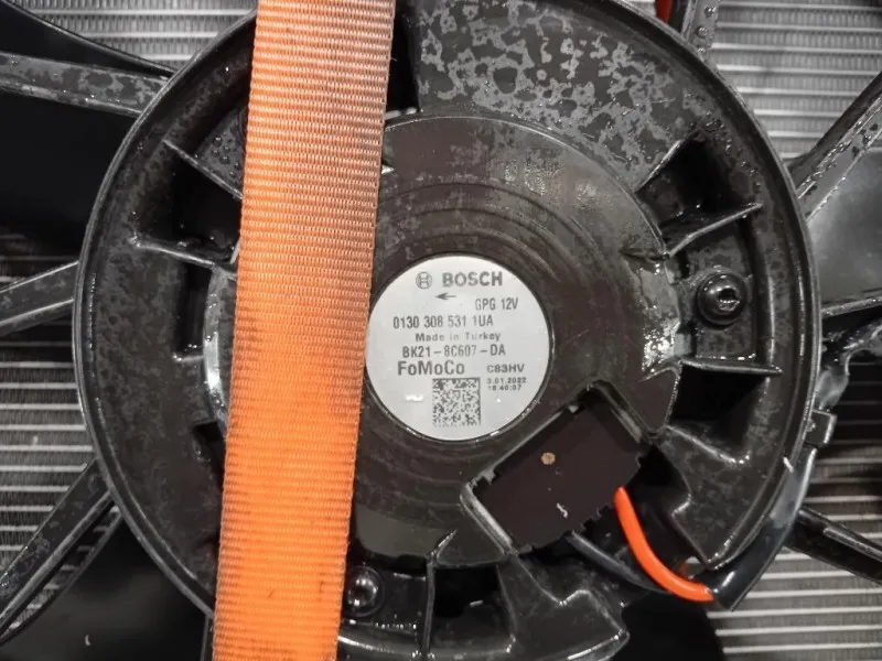 Paraurti ANT PARAURTI ANT + KIT RADIATORI CALANDRA PARAURTI Ford Transit Custom I 2013