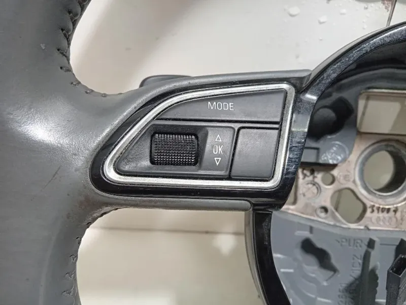 Volante 8L0419091AQ Audi Q5 8RB 2012