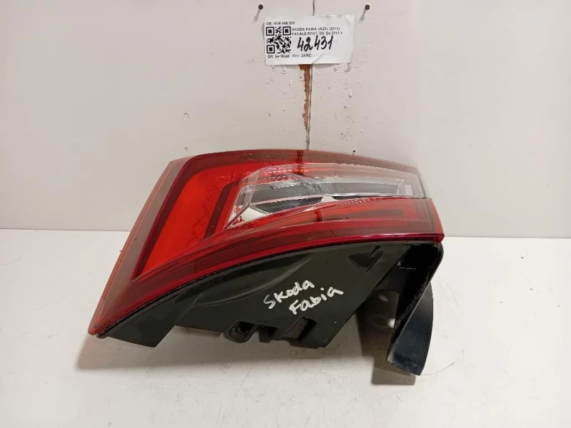 Fanale POST DX 6V6 945 208 Skoda Fabia NJ3 2018