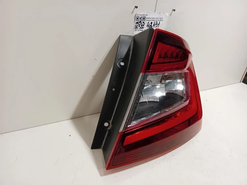 Fanale POST DX 6V6 945 208 Skoda Fabia NJ3 2018