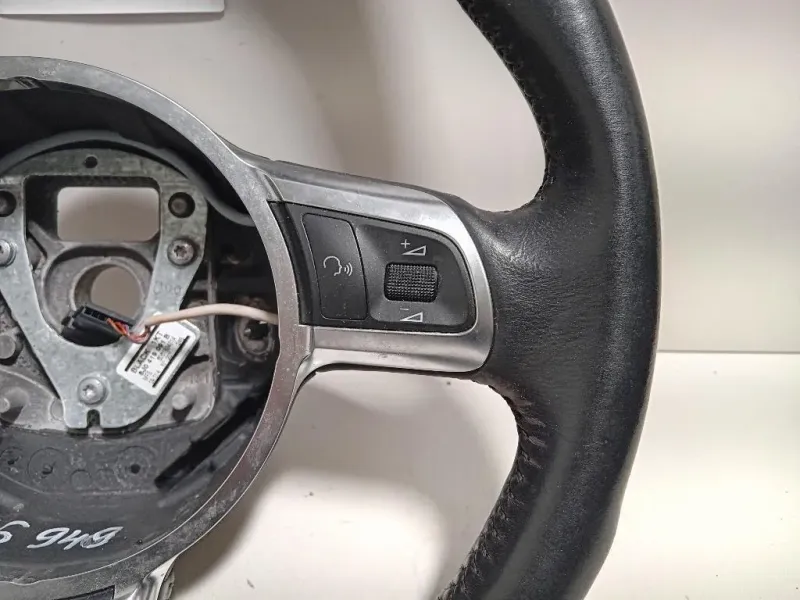 Volante 8J0 419 091B Audi TT 8J3 2010