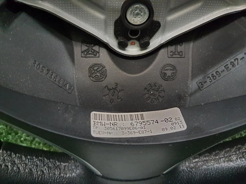 Volante 32306795574 Bmw Serie 1 E87 Berlina 2005