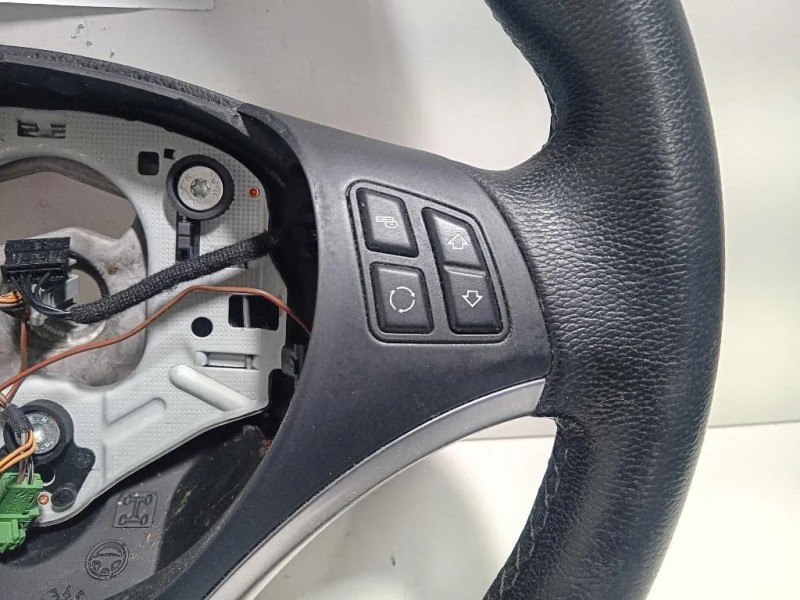 Volante 912328802 Bmw Serie 1 E87 Berlina 2005