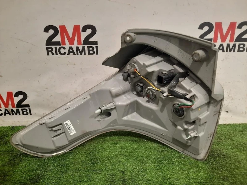 Fanale POST DX 83602-35000 Ssangyong Tivoli 2015