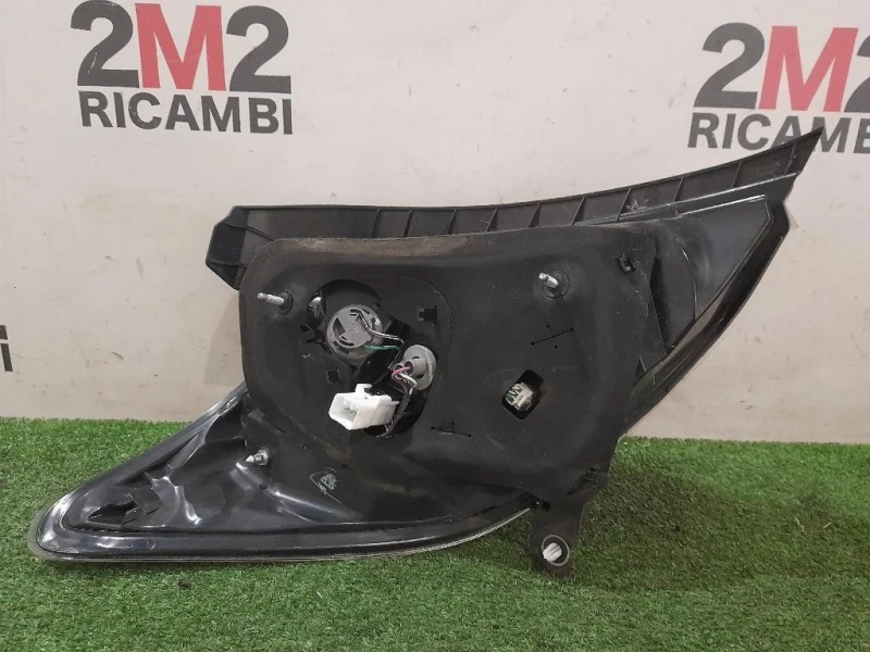 Fanale POST DX 815510D390 Toyota Yaris IV 2012