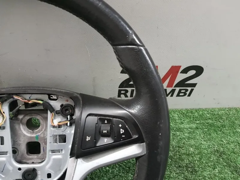 Volante 95227506 Chevrolet Orlando 2011