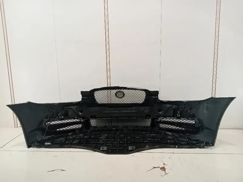 Paraurti ANT 8X23-170831 Jaguar XE 2015