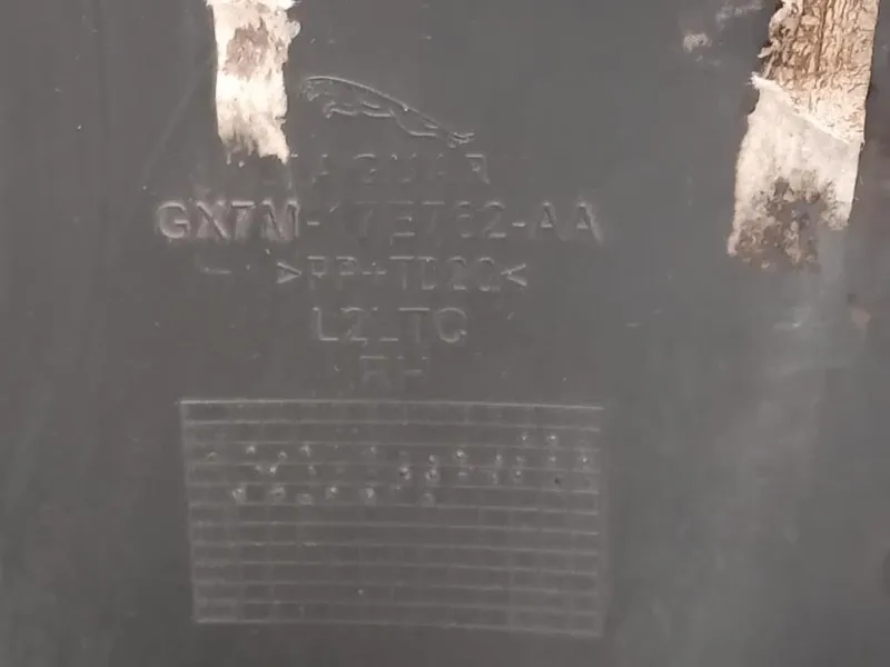 Paraurti ANT CX7M-17F003-AA Jaguar XE 2015