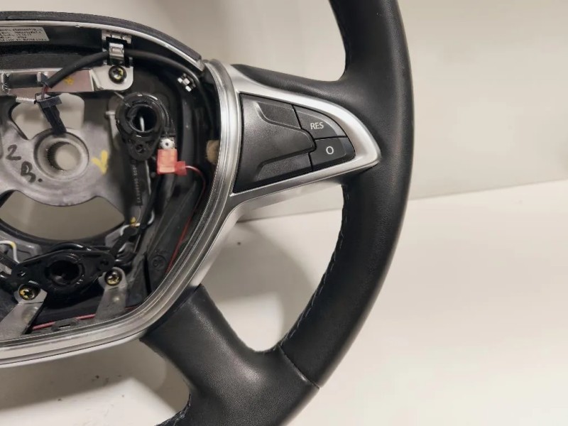 Volante 484000872 Dacia Duster II 2018