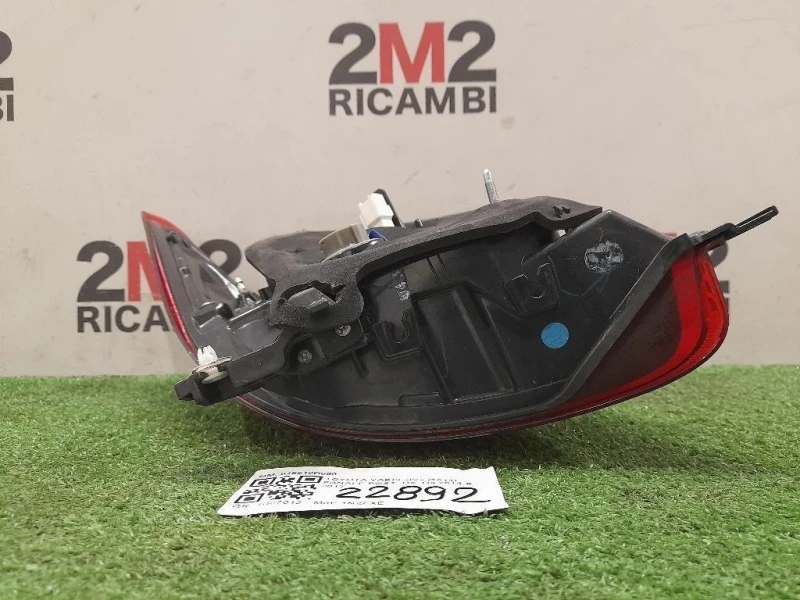 Fanale POST DX 815510D600 Toyota Yaris IV 2014