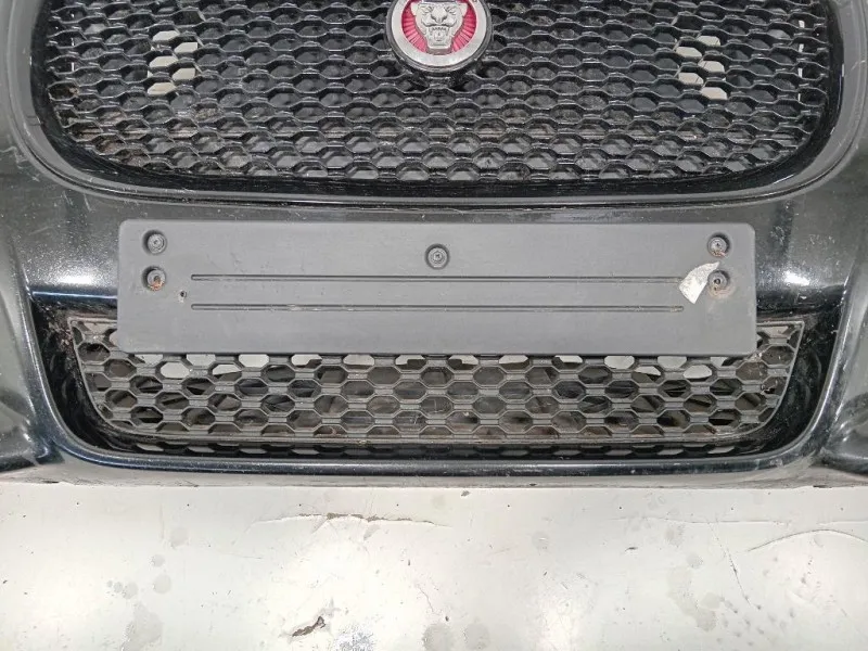 Paraurti ANT CX7M-17F003-AA Jaguar XE 2015