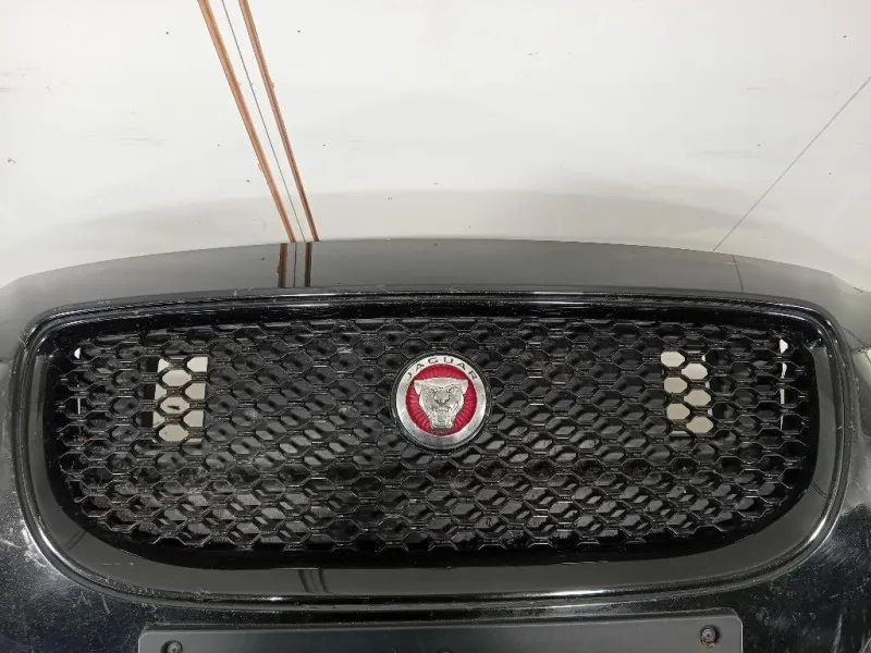 Paraurti ANT CX7M-17F003-AA Jaguar XE 2015