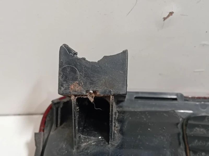 Fanale POST DX 4VEX-13A602-AA Volkswagen Caddy III 2004