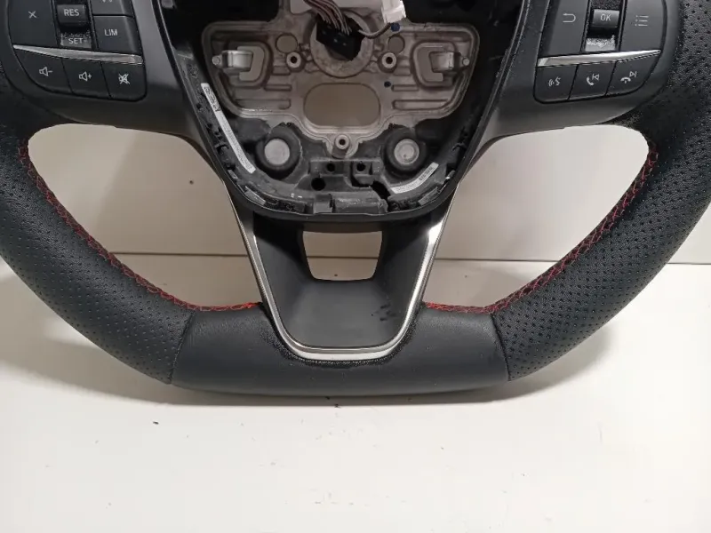 Volante 34212948 A06 Ford KUGA III 2020