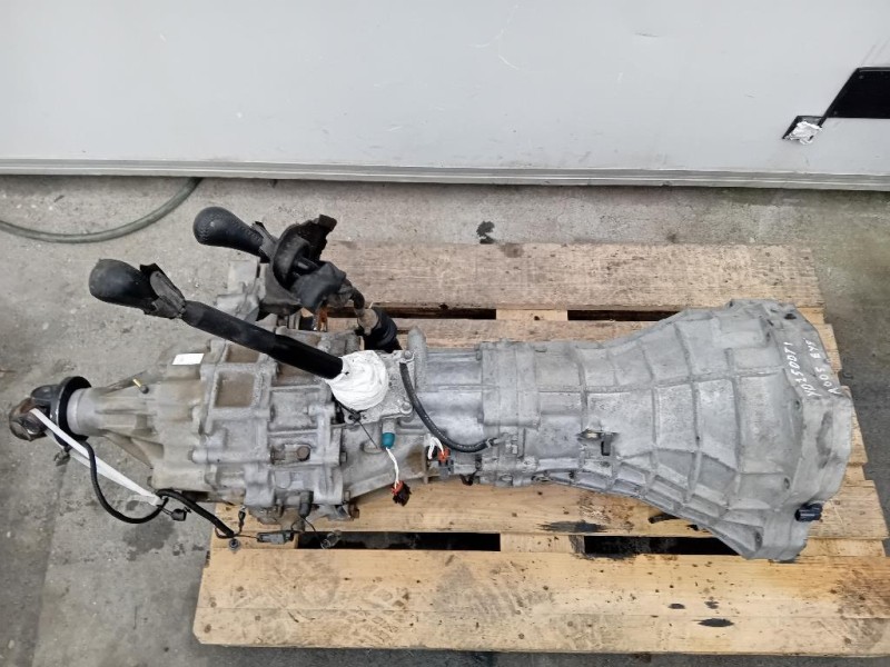 Cambio 310205X32E YD25 Nissan Navara 2010