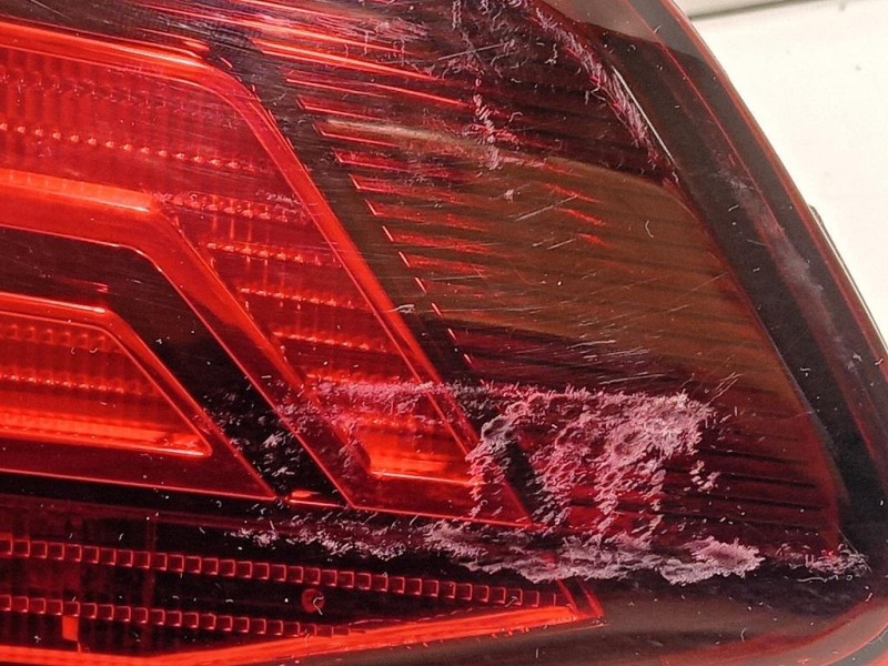 Fanale POST DX 5 G0 945 093 AH Volkswagen GOLF VII 2017