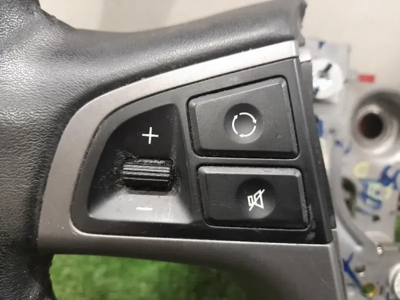 Volante 561131J700 Hyundai I20 I 2012