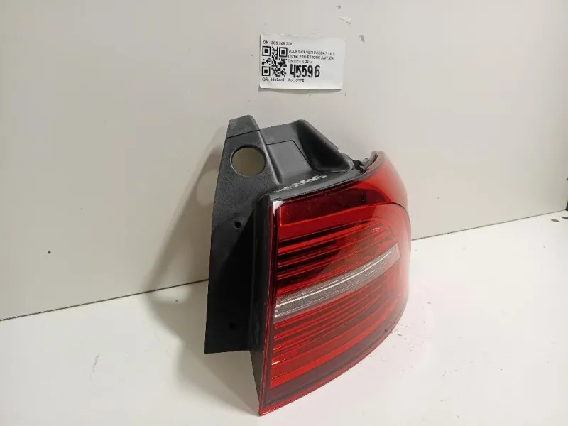 Fanale POST DX 3G9945208 3G9945208F Volkswagen Passat VII 2015