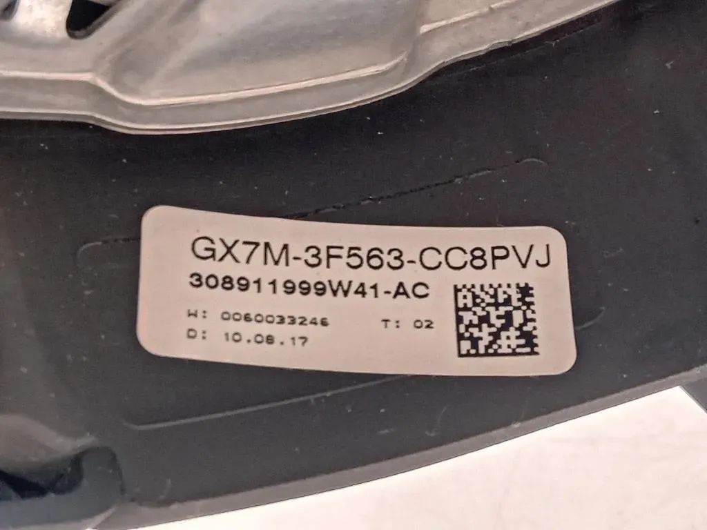 Volante GX7M-3F563-CC Jaguar XE 2015