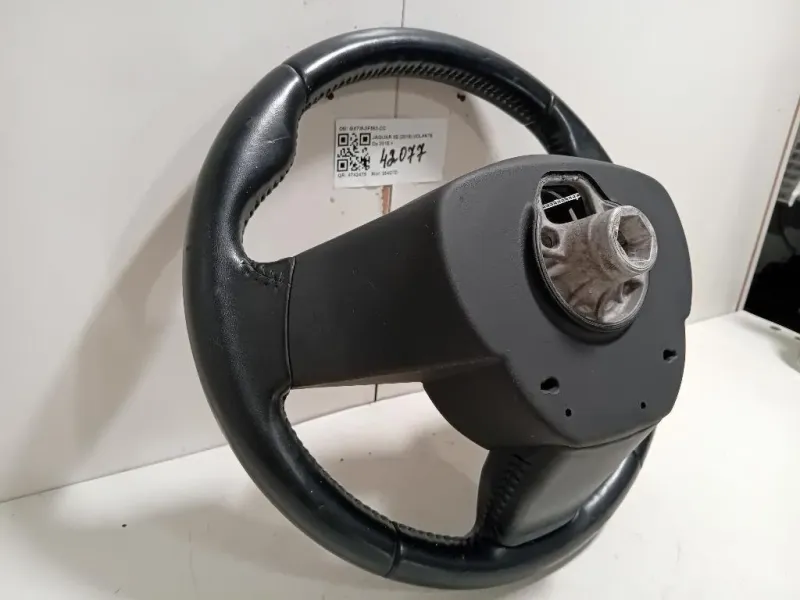 Volante GX7M-3F563-CC Jaguar XE 2015