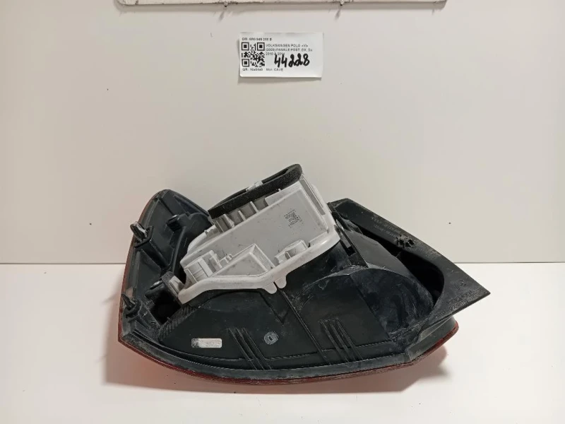 Fanale POST DX 6R0 945 258 B Volkswagen POLO VI 2009