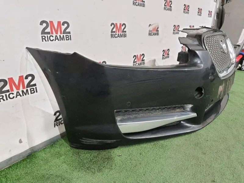 Paraurti ANT NUDO 8X2317C831 Jaguar XF I 2008