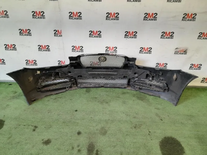 Paraurti ANT NUDO 8X2317C831 Jaguar XF I 2008