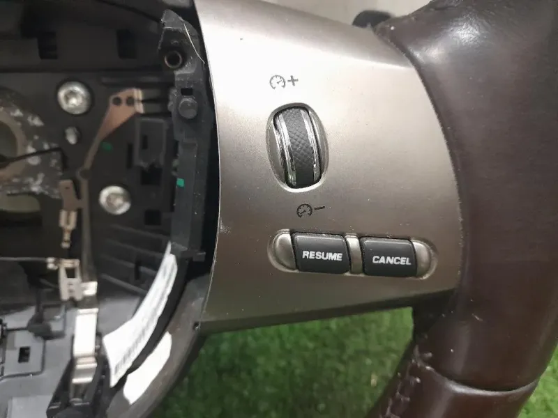 Volante 8X23A Jaguar XF I 2008