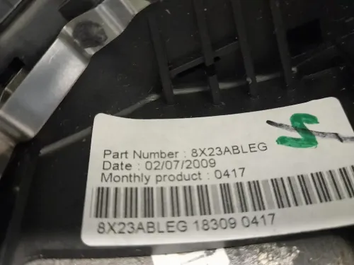 Volante 8X23ABLEG Jaguar XF I 2011